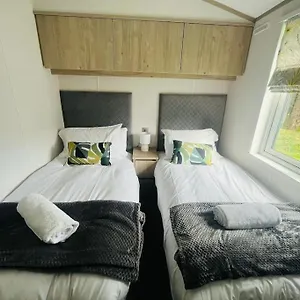 hideaway-retreat-with-hot-tub.yorkshirehotels.net/